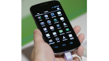 Ingresos de telefonía móvil crecieron 2.45%