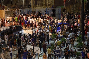 Las impactantes imágenes del cruce de más de 50,000 migrantes de Marruecos a España por la frontera de Ceuta