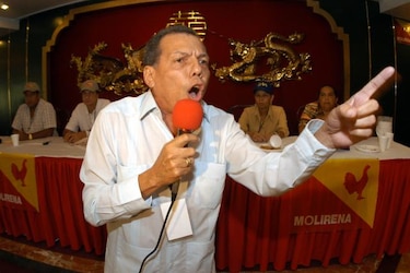 Olimpo Sáez: ‘Los alumnos no saben por qué desfilan’