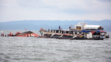 Ferri se hunde frente a las costas de Filipinas y deja al menos 36 muertos