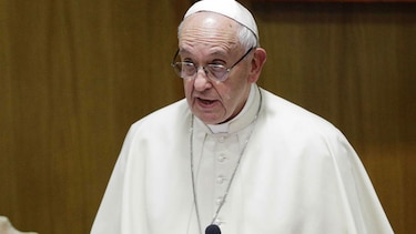 El Papa denuncia proliferación de la pornografía en internet
