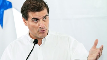 Presidente de la República debe remover a Nicolás Corcione