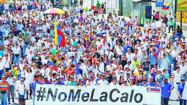 Oposición marcha y el CNE sigue dilatando el calendario