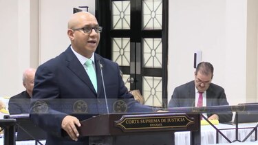 El juicio de New Business: el fiscal pide la pena máxima para Martinelli y 12 personas más; el expresidente alega que tiene el 29% de las acciones de Epasa