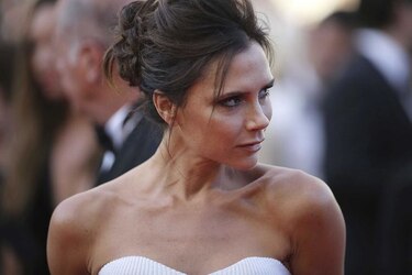 Victoria Beckham y Mark Rylance distinguidos por la reina