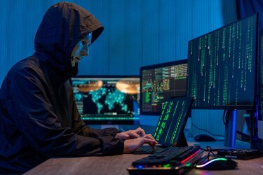 Cuánto debería preocuparnos la rebelión y el hackeo que lanzó la inteligencia artificial de OpenAI