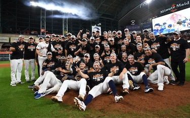 Los Astros sobreviven y ahora vienen los Yankees