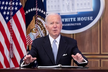 Biden dice que hablaría con Putin, pero solo para acabar la guerra en Ucrania