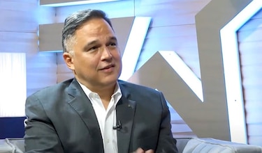 Renuncia Víctor Vial, vicepresidente de Finanzas del Canal de Panamá