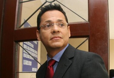 Gremios repudian amenaza contra periodista Álvaro Alvarado