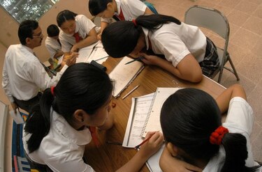 Estudiantes, sin  ayuda para olimpiada de matemática