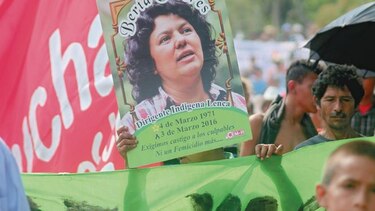 Por una dirigente valiente y necesaria: Berta Cáceres