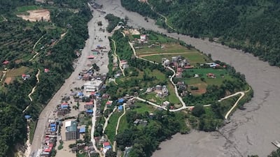 El calentamiento global intensifica riesgo de desastres naturales como la riada en Nepal