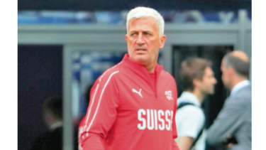Técnico suizo no confirma la presencia de Behrami