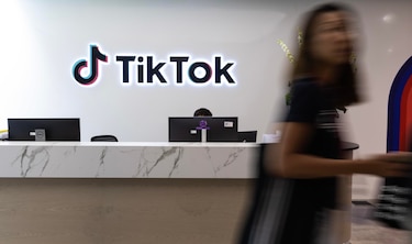 Amazon presenta una oferta para adquirir TikTok, según The New York Times