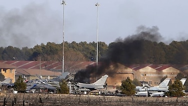 Suben a 11 los muertos del accidente del F-16 en España