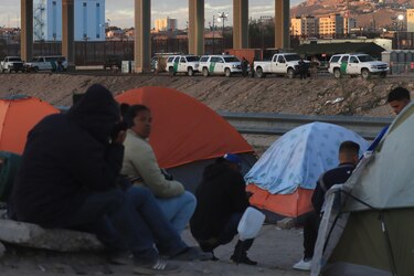 El Paso se prepara para aluvión de migrantes