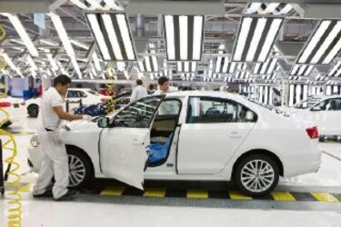 Volkswagen se ajusta el cinturón