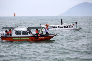 Fatal naufragio de barco en Vietnam