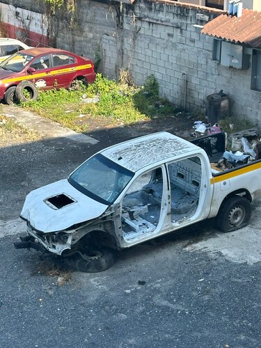Residentes del Casco Antiguo protestan por la apropiación de estacionamientos