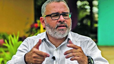 Expresidente Funes dice que la derecha lo quiere ‘exterminar’