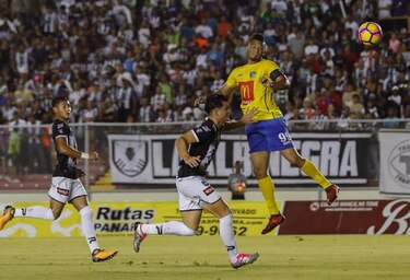 Árabe Unido y Chorrillo jugarán la final de la LPF