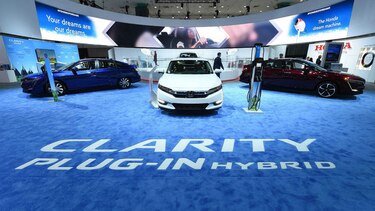 Honda Clarity, auto ecológico del año en salón del automóvil de Los Ángeles