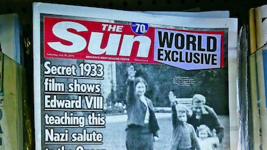 Debate por saludo nazi de Isabel II