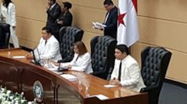Yanibel Ábrego es electa como presidenta de la Asamblea Nacional