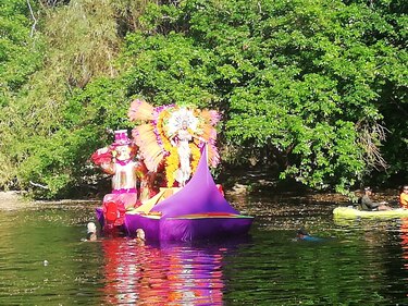 Princesas se lucieron en las aguas del Zaratí