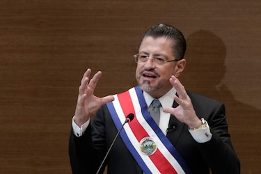 Presidente Rodrigo Chaves se solidariza con Panamá por enfrentamientos sociales