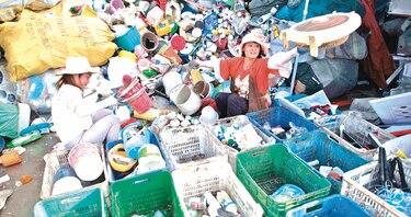 China prohibirá ciertos plásticos para reducir desechos contaminantes