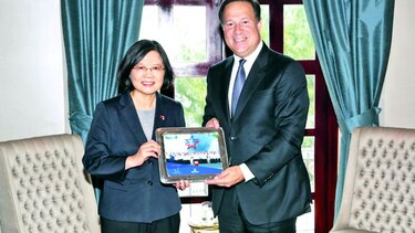 Panamá y Taiwán firman acuerdo