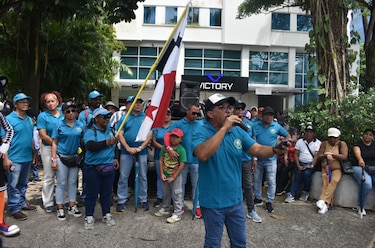Molinar reitera que ‘no firmará finiquito de huelga’ y que ‘no puedo pagar a quien no trabaja’