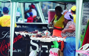 Microempresarios podrán participar del desfile navideño este 15 de diciembre