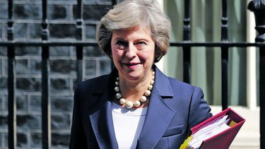 May se prepara para negociar
