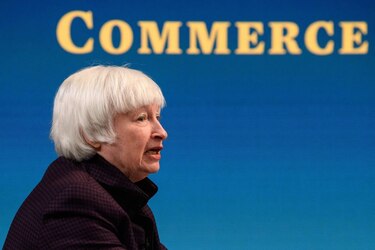 Yellen confirma que Biden subirá impuestos a empresas en Estados Unidos