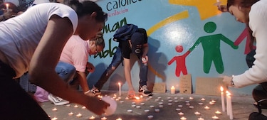 ‘Justicia, respeto y no al odio’, el clamor en la vigilia por la salud de Estrella