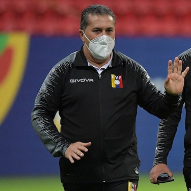 DT Jose Peseiro deja la selección de Venezuela por falta de pago