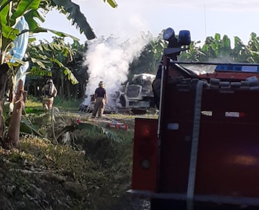 Helicóptero cae y provoca una explosión en Changuinola