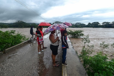 Huracán Eta castiga el Caribe Norte de Nicaragua y Honduras dejando víctimas fatales