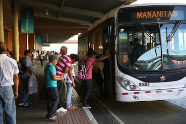 Mi Bus anuncia desvío de rutas por fiestas patrias