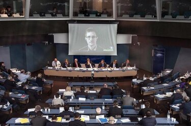 Snowden: Tecnología de la NSA es la peor amenaza para los derechos civiles