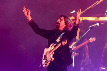 Juanes arranca con fuerza roquera en Marbella la gira europea del álbum ‘Vida cotidiana’
