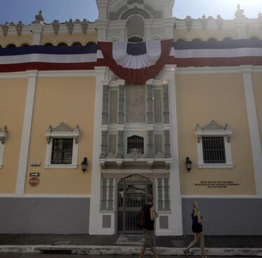 Panamá anuncia envío de ayuda humanitaria a Filipinas