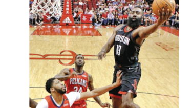 James Harden continúa líder anotador de la liga