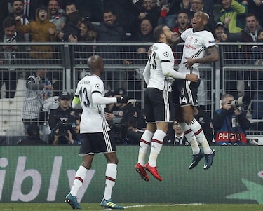 Besiktas empata con Porto y avanza en la Liga de Campeones