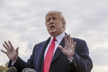 Trump: Estados Unidos podría enviar hasta 15 mil militares a la frontera con México
