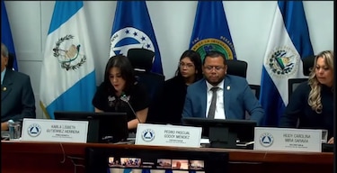 Diputados frenan en el Parlacen intento del PRD de juramentar a Cortizo y Carrizo