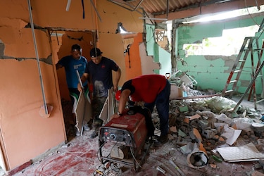 El Gobierno registra más 1,200 viviendas afectadas tras potente terremoto de 7.5